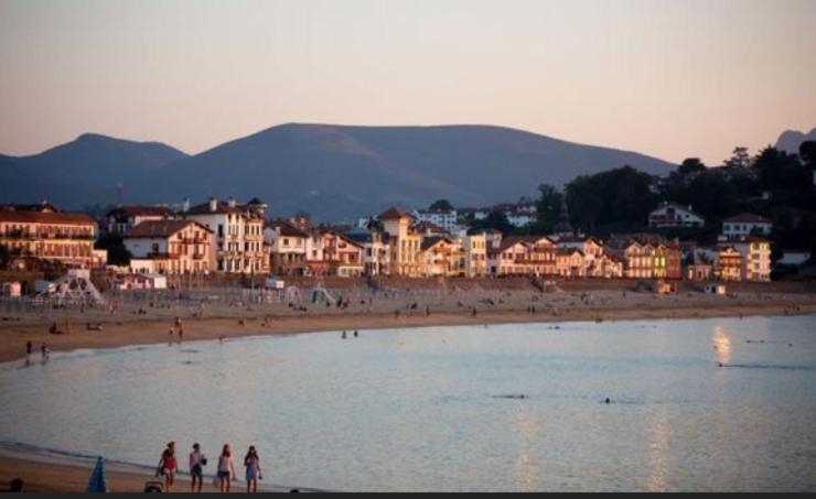 2 Pieces A 300M De La Grande Plage - 2 A 5 Couchages แซ็งฌองเดอลูซ ภายนอก รูปภาพ